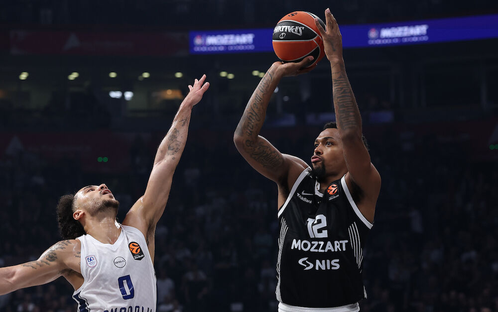 Sterling Braun na utakmici Partizana i Anadolu Efesa