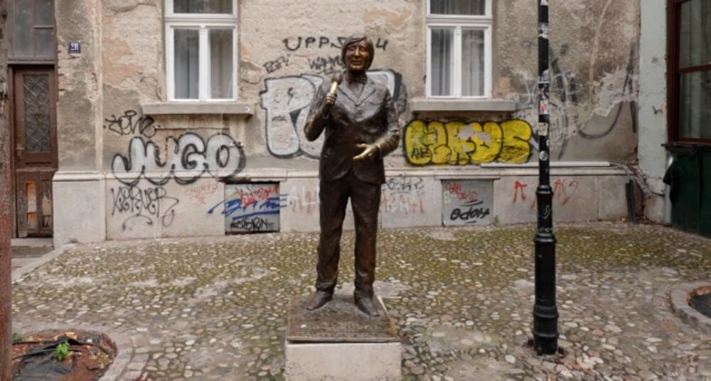 Spomenik Tomi Zdravkoviću