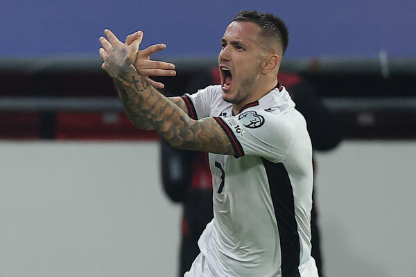 Manaj srušio "Orlove", pa nastavio da provocira: Preleti Srbiju...