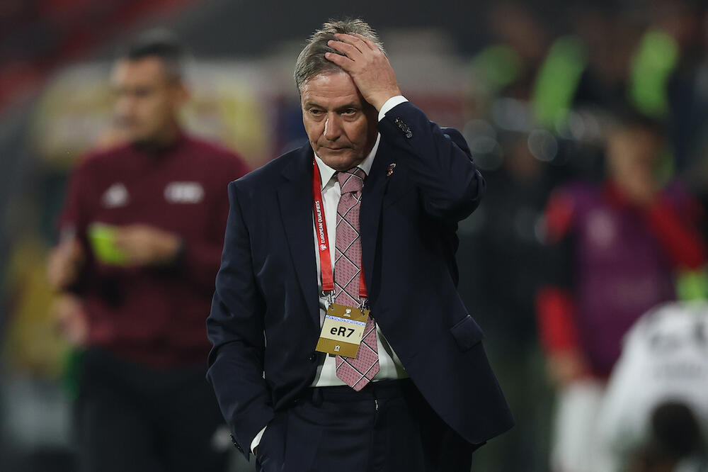 "Već duže vreme se loše osećam, kače mi se razni nadimci..." Piksi otvorio dušu posle ostavke...