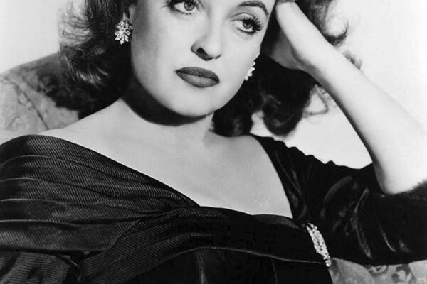 MAJKA JE NATERALA NA UDAJU, PA TAJNO ABORTIRALA ZBOG KARIJERE: Prljave tajne poznate glumice otkrila ćerka Barbara