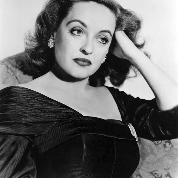 MAJKA JE NATERALA NA UDAJU, PA TAJNO ABORTIRALA ZBOG KARIJERE: Prljave tajne poznate glumice otkrila ćerka Barbara