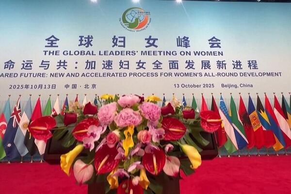 Si Đinping održao govor na ceremoniji otvaranja Globalnog samita žena