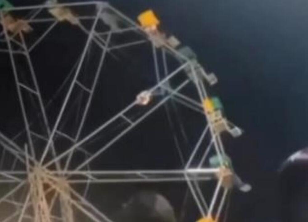 Strašna nesreća u najpoznatijem Luna parku u Beču: Ima povređenih