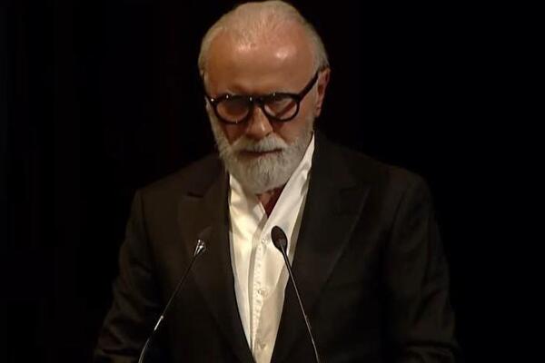 DINO OTKRIO KAKO SU IZGLEDALI POSLEDNJI HALIDOVI DANI! Cela sala se SLOMILA kad je čula, govor dotukao