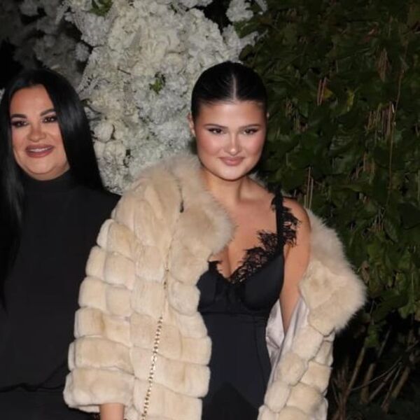 BEZ KOMENTARA! Večeras se bruji o Jani i ćerki Kristini- prvi izlazak nakon INCIDENTA, SADA IH I ON PRATI