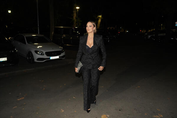 DA LI JE OVO NAJVRELIJA MAMIČKA U SRBIJI? Prijovićka izašla iz ilegale - pogledajte kako izgleda, DA SE SMRZNEŠ