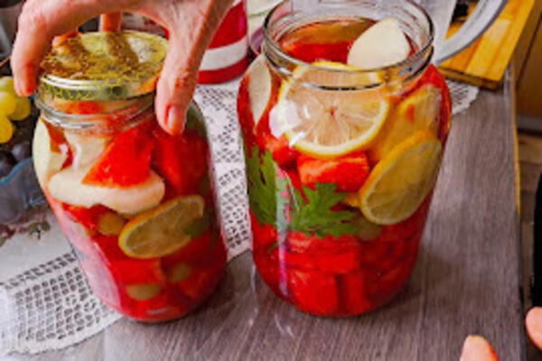 NE BACAJTE LUBENICU, KONZERVIRAJTE JE! Nema dugog kuvanja, trik koji malo koja Srpkinja zna