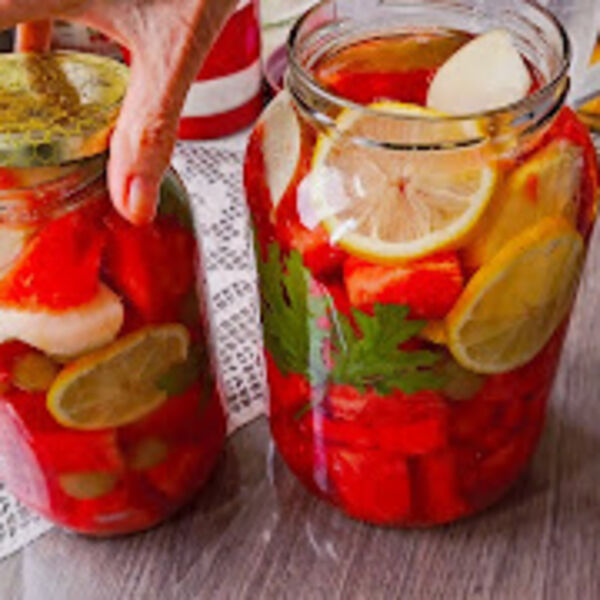 NE BACAJTE LUBENICU, KONZERVIRAJTE JE! Nema dugog kuvanja, trik koji malo koja Srpkinja zna