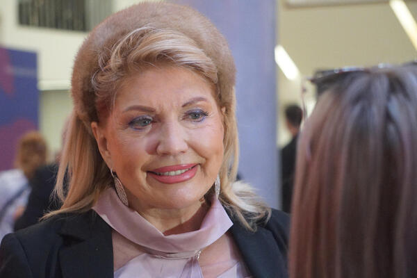 "Uživam u ulozim nane, neću biti baka" Suzana Mančić progovorila o prinovi u porodici, jedva čeka da dođe ovaj dan