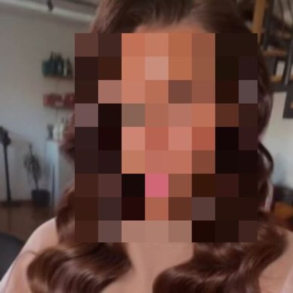 OVO JE TRANSRODNA OSOBA KOJA JE UCENJIVALA VUJADINA SAVIĆA SNIMCIMA! Od pre poznata policiji, živi bahato