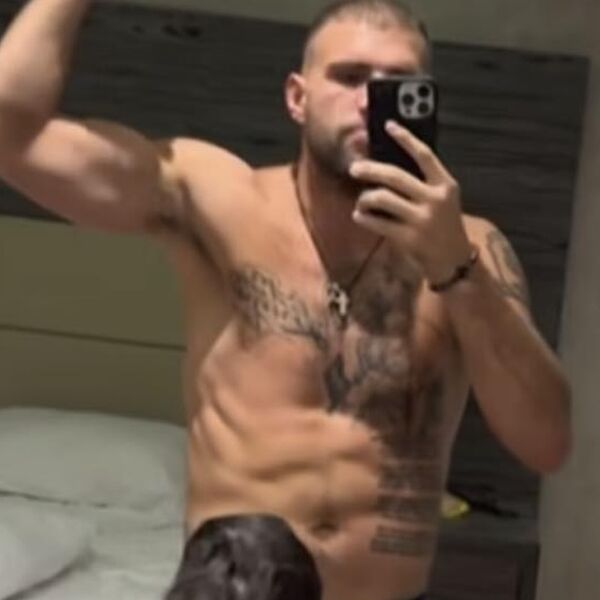 JAO, ŠTA TO RADE U HOTELSKOJ SOBI? Golišavi Veljko snimao vrele scene sa Bogdanom, pa sve pustio u javnost - BOMBA