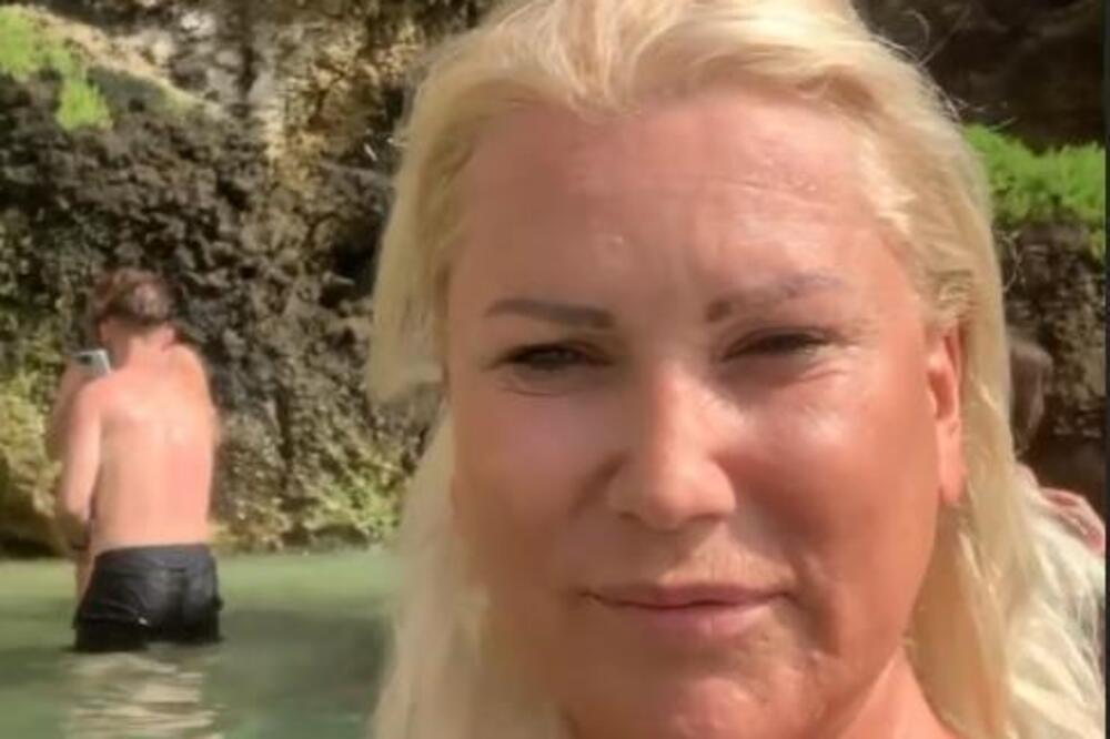 RODIO SE KAO NENAD, PA POSTAO ŽENA! Ona je PRETEČA transrodne osobe koja je reketirala Vujadina Savića!