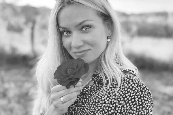 "Bila je najlepši anđeo na zemlji, sad je najlepši na nebu": Umrla lepa Anica, mlada mama iz Loznice, TUGA!