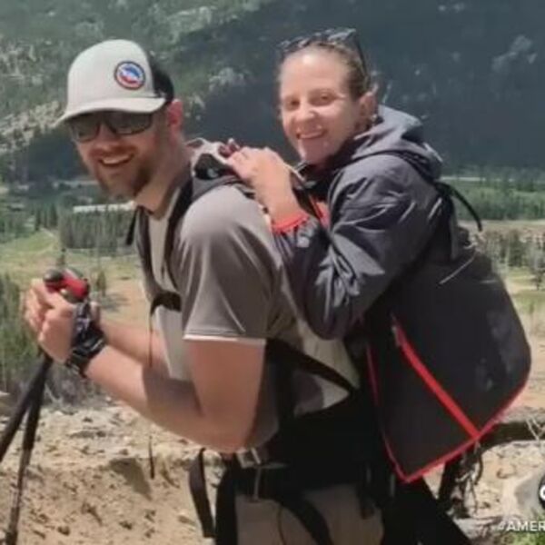 "Ja sam njegove oči, a on moje noge" Ona ne može hoda, on je slep, a kad vidite šta rade - zanemećete! (VIDEO)