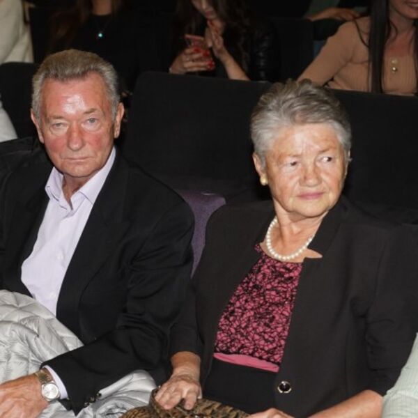 DA LI ZNATE ČIJI SU OVO RODITELJI? Zbog njihove ćerke GORI BEOGRAD - bivši zet ih osramotio, a novi je dosta MLAĐI