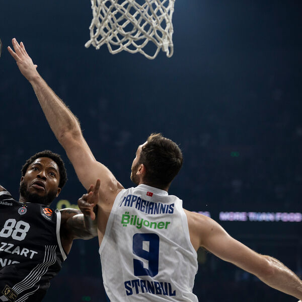 Teška povreda centra, završio sezonu?