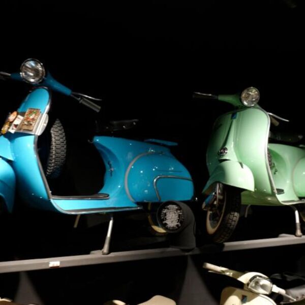 VESPA MUZEJ &ndash; ČUVAR ŠARMA ROMANTIČNOG BEOGRADA: Pored zvuka skutera na ovom mestu možete čuti razne anegdote
