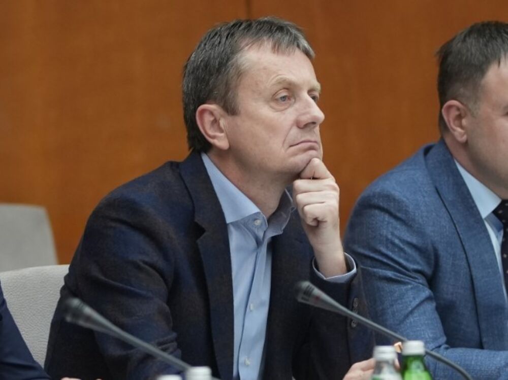 Ministar Darko Glišić