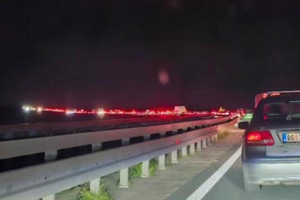 Kilometarska kolona vozila na auto-putu ka Beogradu! Evo šta je razlog