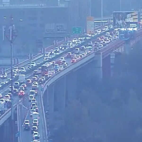 JUTRO JE TEK POČELO, A POGLEDAJTE STANJE NA MOSTOVIMA U BEOGRADU! Ovde su najveći čepovi, vozila jedva i da mile