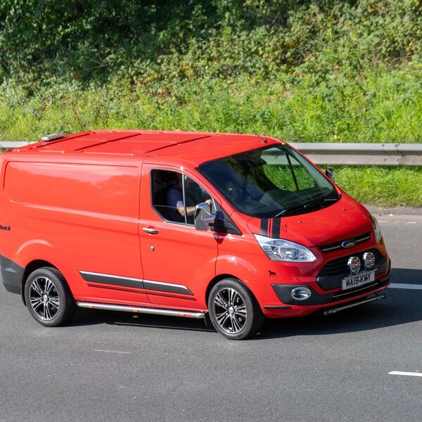 Hitno se povlači kombi koji koristi skoro svaki preduzetnik u Srbiji: Razlog je jako opasan!