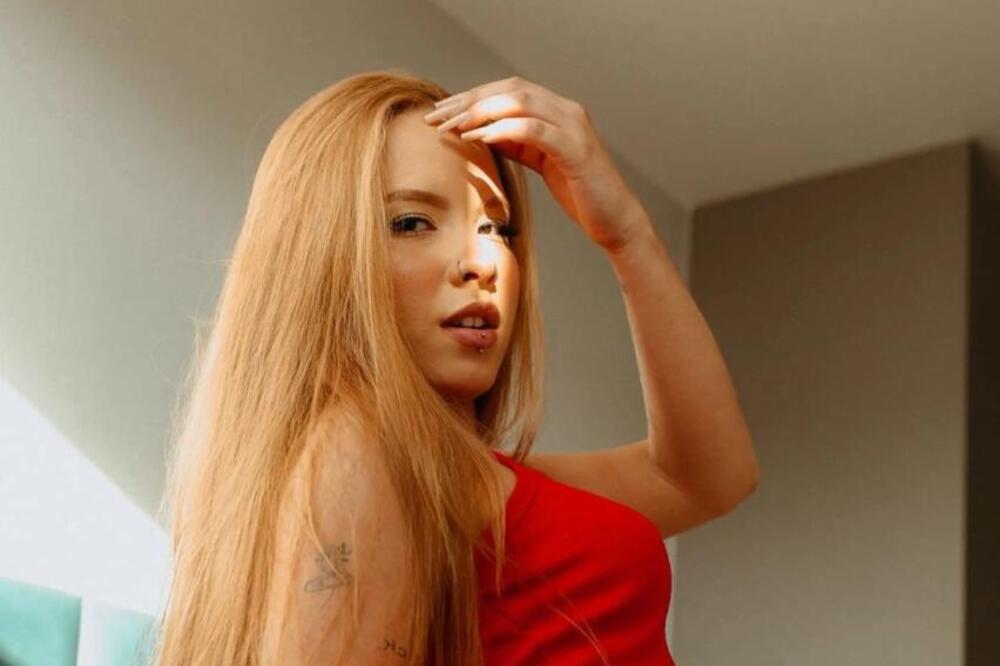 Ana je bila ISKUŠENICA U MANASTIRU, a sada... Zbog OVE REČENICE je odustala od ideje da bude MONAHINJA (FOTO)