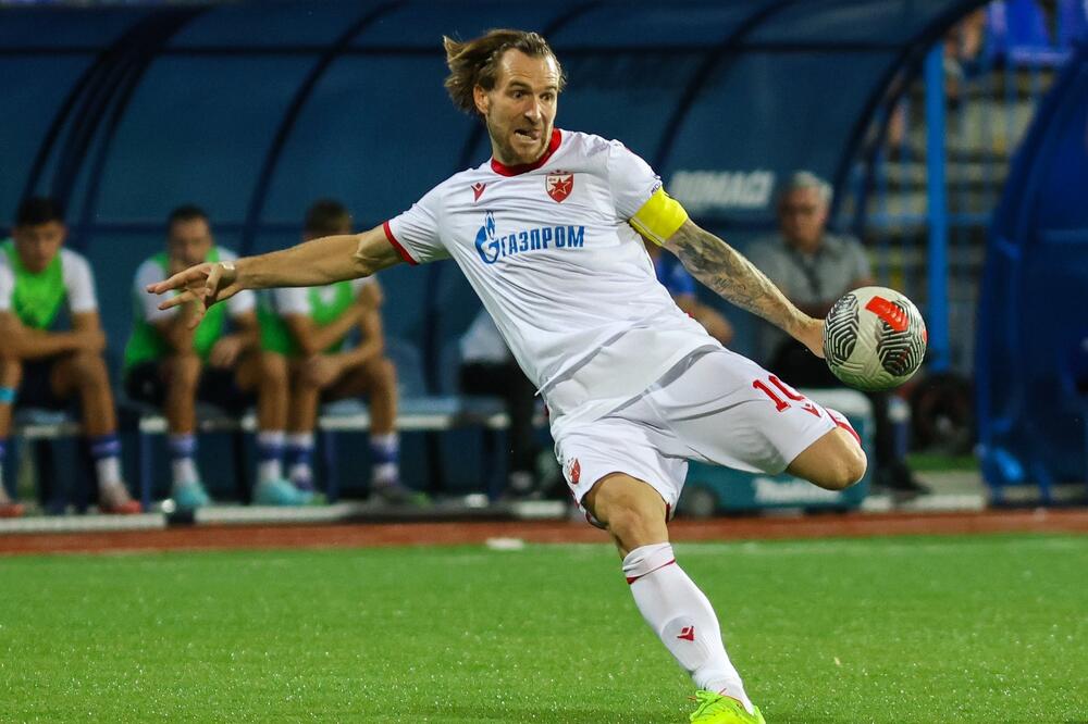 Aleksandar Katai golom u 178. večitom derbiju staje rame uz rame sa legendom (Foto)