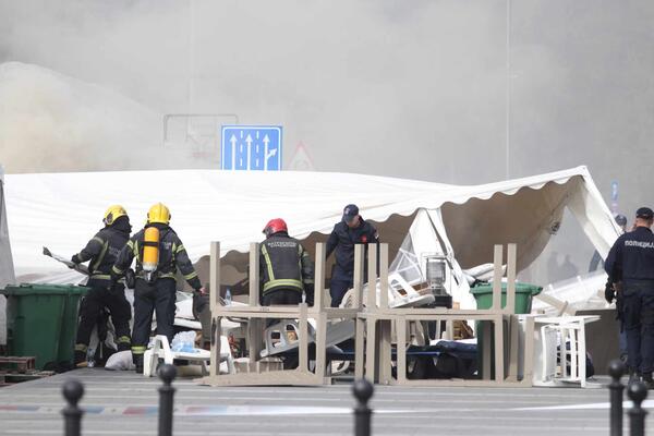 Određen pritvor osumnjičenom za pokušaj ubistva i izazivanje požara ispred Skupštine!