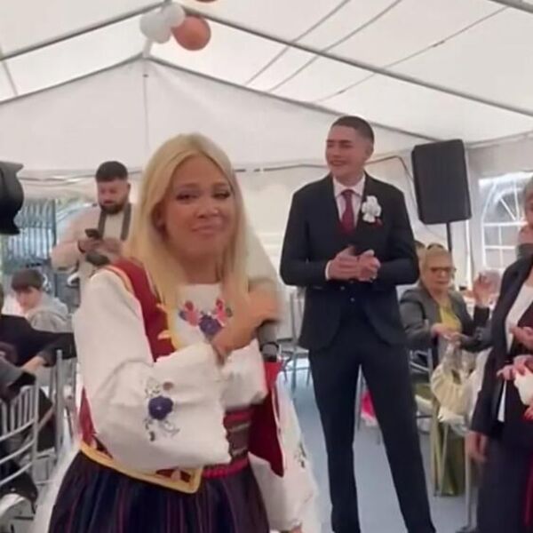 TRUDNA MILICA NAPRAVILA HAOS NA SVADBI! Isplivao snimak, stomak joj do zuba, a u licu...