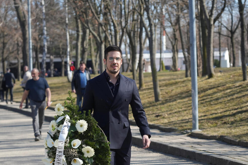 CELA SRBIJA U SUZAMA! Tužna vest o smrti Erne Perić potresla javnost - ovo je oproštaj koji je dirnuo mnoge