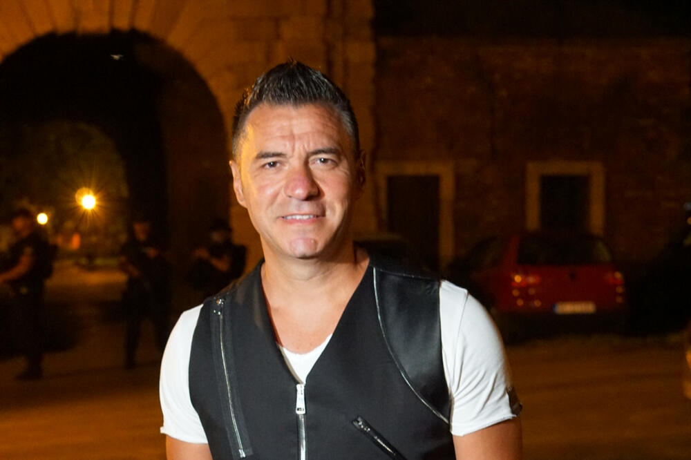 Otkazani nastupi Amadeus benda: Otkriveni detalji zdravstvenog stanja pevača