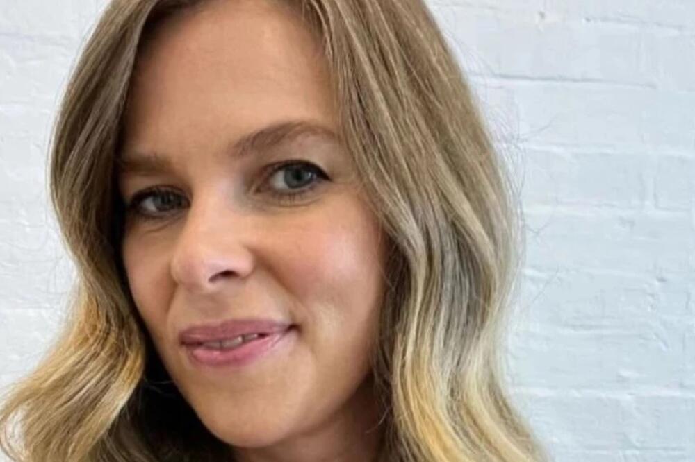 Imam 34 godine i blokirala sam broj telefona rođene majke: Svi me osuđuju, a posle ovog mi je sve puklo pred očima