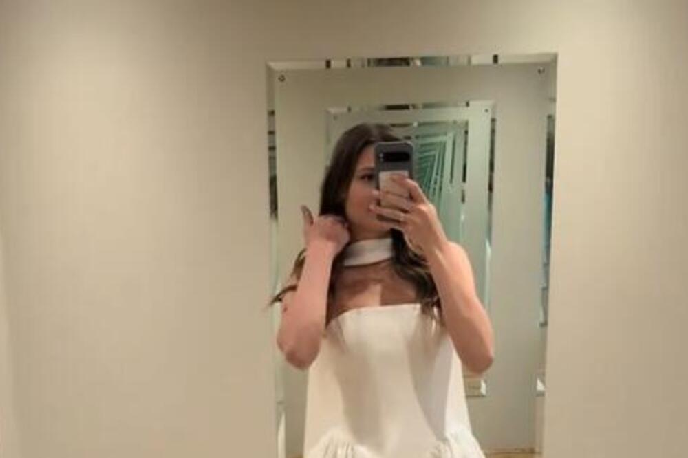 Naručila pelerinu za venčanje sa Temua jer nije htela previše da troši, a onda... Pogledajte šta joj je stiglo!