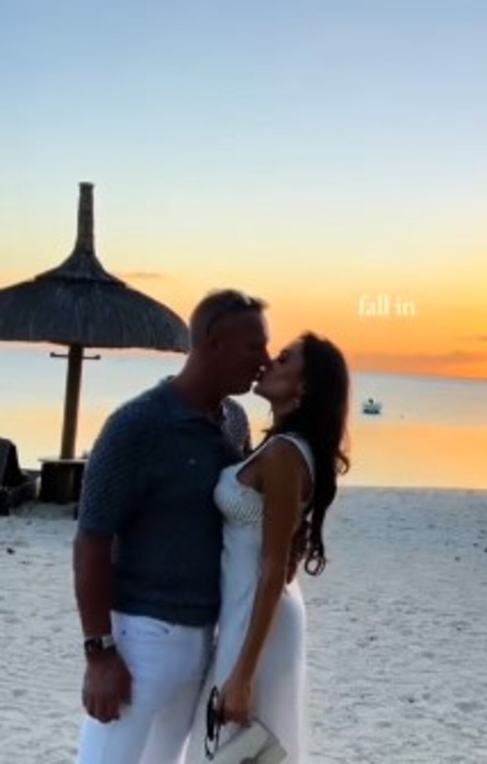 Džidži (31) i Tim (62), Devojka