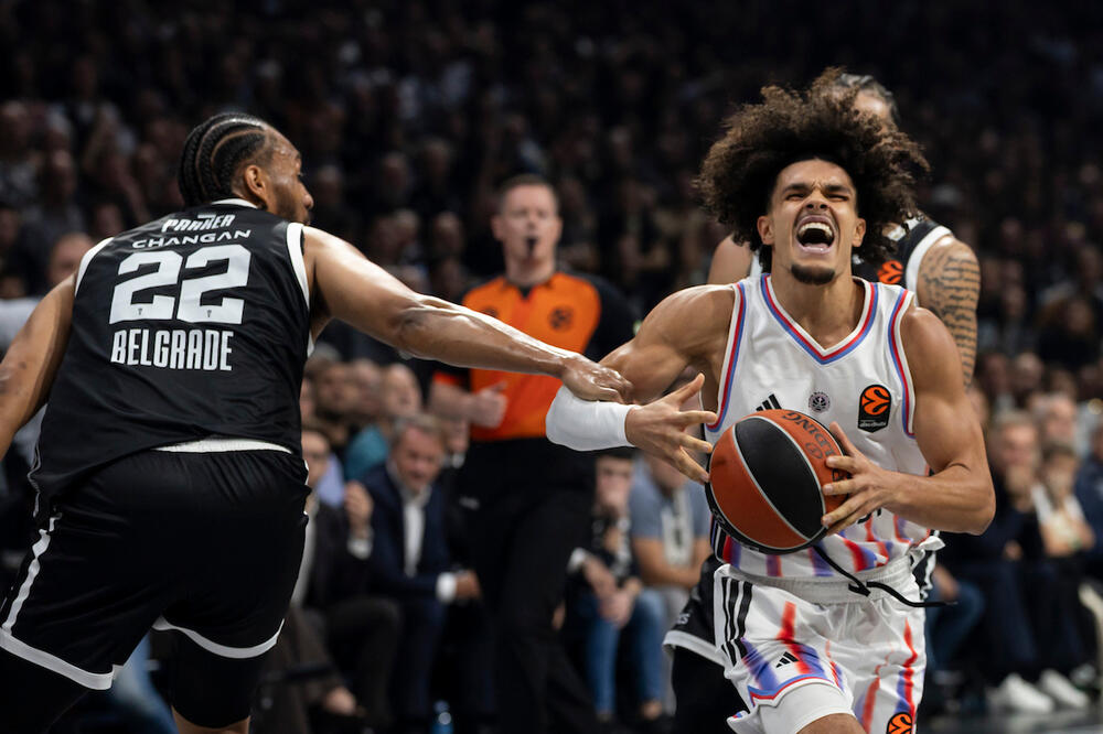 Partizan nestao u drugom poluvremenu - Pariz odneo pobedu iz Beogradske arene (Video)