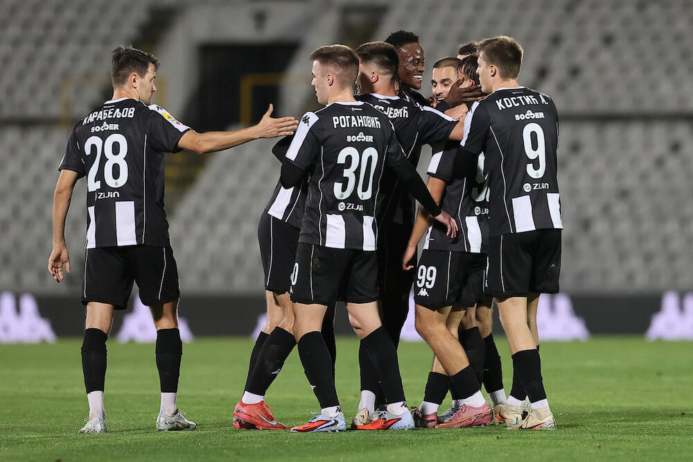 Fudbaleri Partizana ubedljivo pobedili Mladost pred praznim tribinama