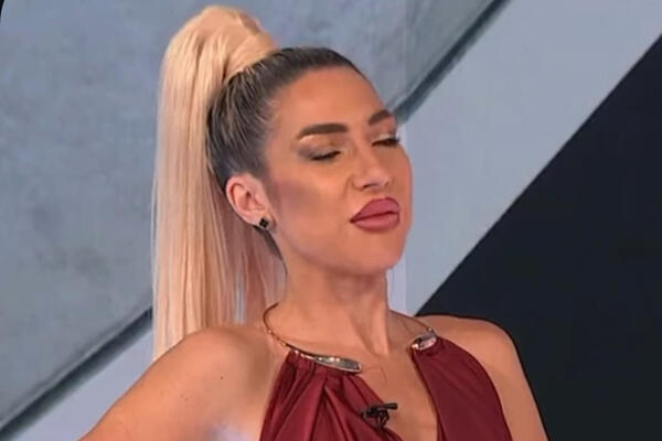 U JEKU MASOVNIH OTKAZA NA PINKU REŠILA SVE DA ZAKUCA! Jovana Jeremić donela TAJNU ODLUKU - šta li će reći GAZDA?