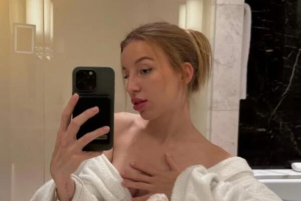 Ćerka najbogatijeg Srbina obnažila se u kupatilu: Stavila ruku preko grudi, milimetri dele od toga da se sve vidi