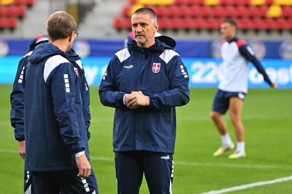 Zoran Mirković nije pozvao Andriju Maksimovića, a setio se zaboravljenog golmana (Foto)