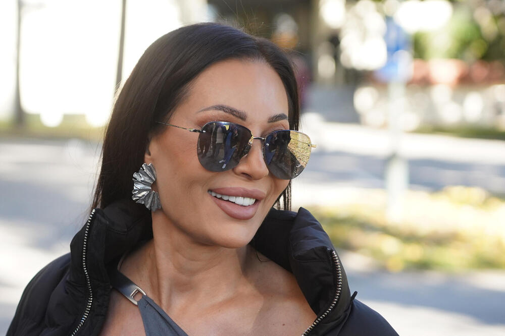 Kada budete videli koliko košta Cecin stajling ostaćete bez teksta: Svaka žena bi ovo poželela, izgleda kao avion