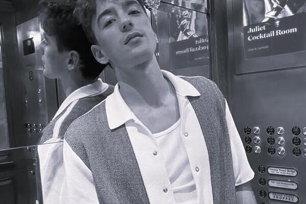 HOROR! Iznenada umro poznati influenser! Devojka razneta od bola i tuge