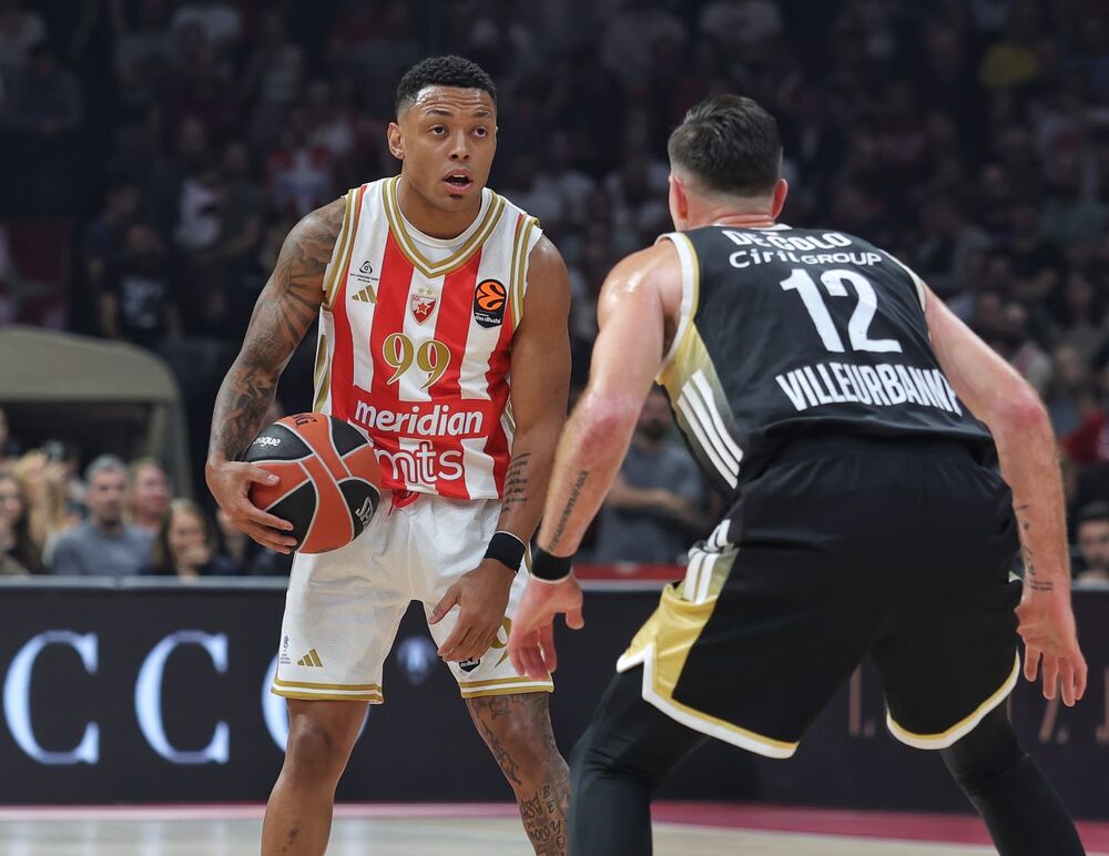 Jago dos Santos na utakmici Crvene zvezde i Asvela u sezoni 2025/26 Evrolige