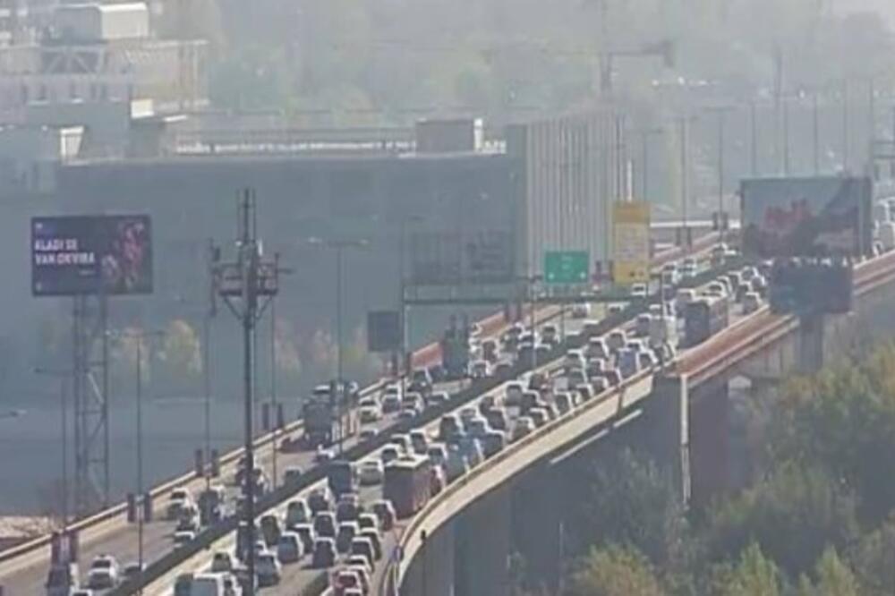 Totalni haos na ulicama Beograda! Kolona vozila u svim delovima grada, svi stoje u mestu - ovde je najkritičnije