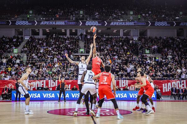 Partizan pao u drugom poluvremenu: Hapoel naneo još jedan poraz izabranicima Željka Obradovića!
