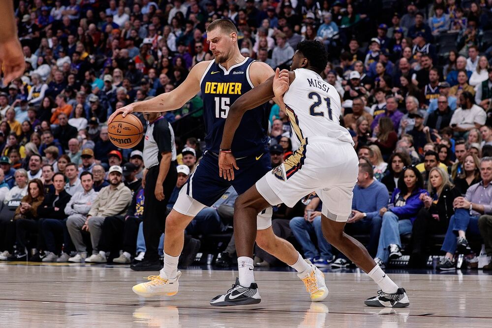 Nikola Jokić na utakmici Denver Nagetsa i Nju Orleans Pelikansa