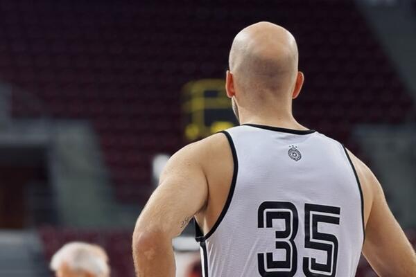 Kalates zapalio Grobare!