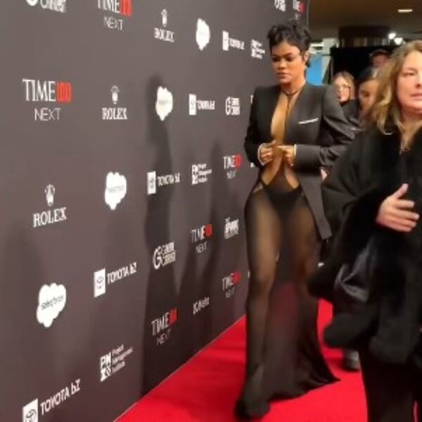 Kao da kod kuće nije imala garderobu! Svi gledali kako seva zadnjica – jedva prekrila intimne delove, ŠOK DANA