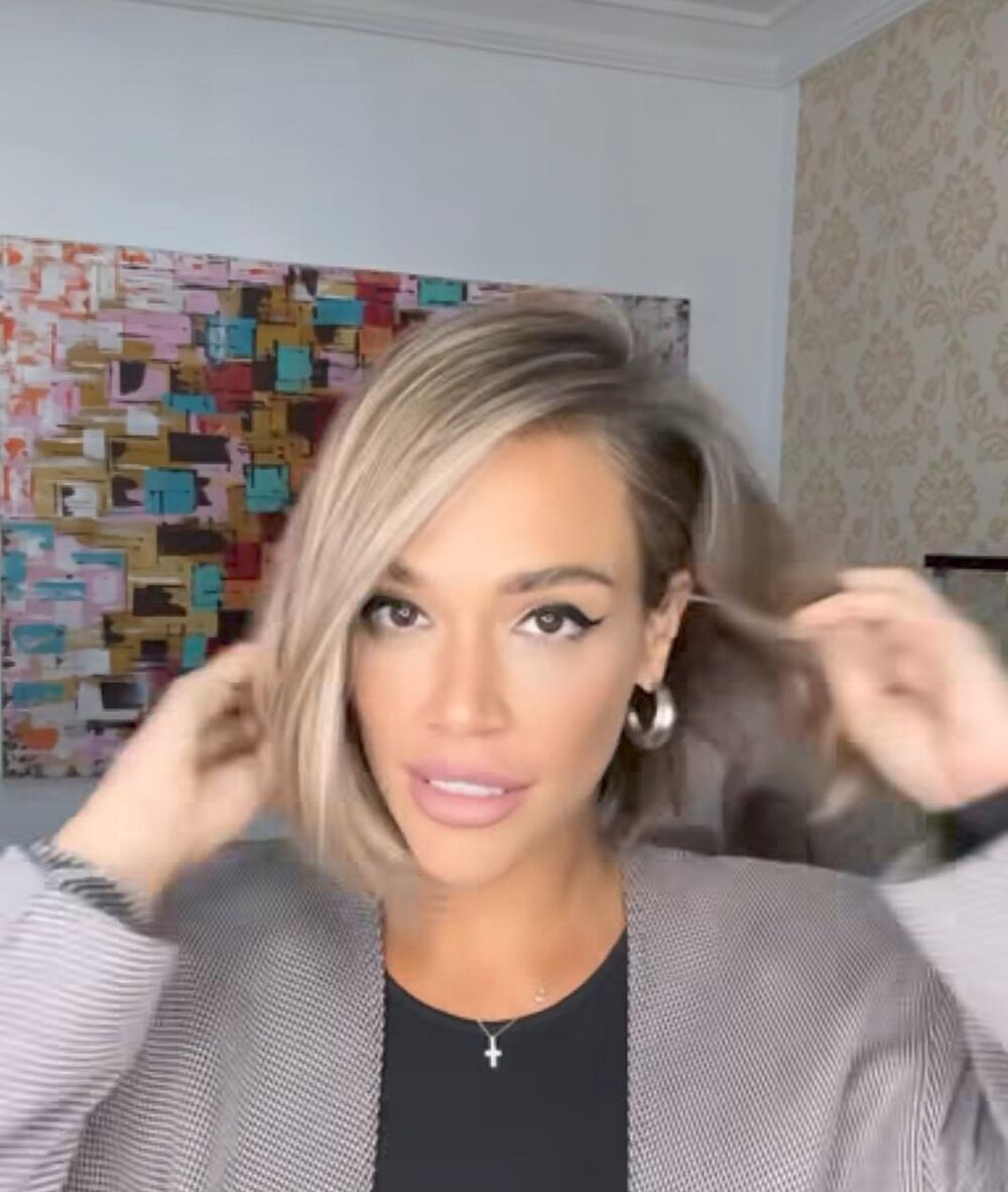 Mikićeva je pokazala kako joj stoji paž frizura