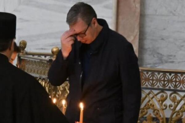 "Prošla je godina od dana koji je zauvek promenio Srbiju" Oglasio se Vučić nakon pomena nastradalima